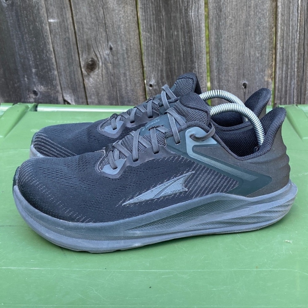 Altra Torin 8 Mens Road Running Shoes Black Gray AL0A85QE000 Size 10